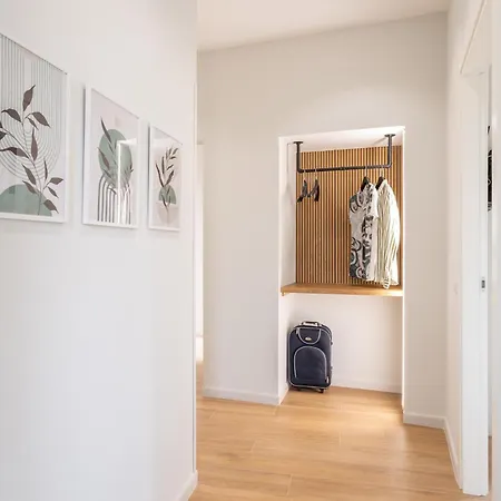 Domus Laetitiae & 4* Quartu SantʼElena