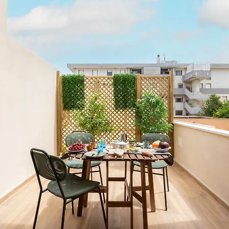 Domus Laetitiae & 4* كوارتو سانتيلينا