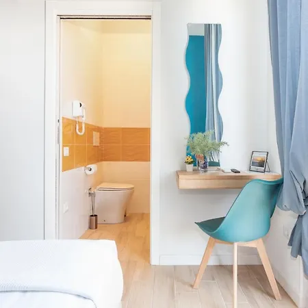 Domus Laetitiae & 게스트하우스 콰르투 산텔레나