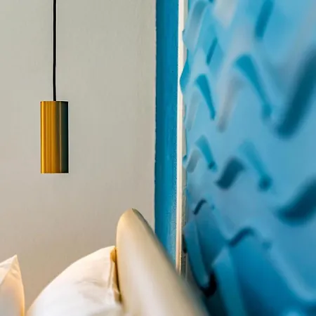 Domus Laetitiae & 게스트하우스 콰르투 산텔레나