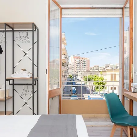 Domus Laetitiae & Guest house